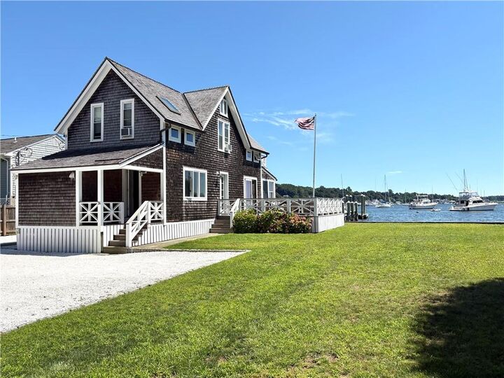 Property Photo:  36 Riverside Avenue  RI 02871 