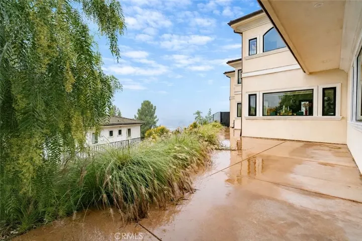Property Photo:  5350 Avenida De Michelle  CA 92887 