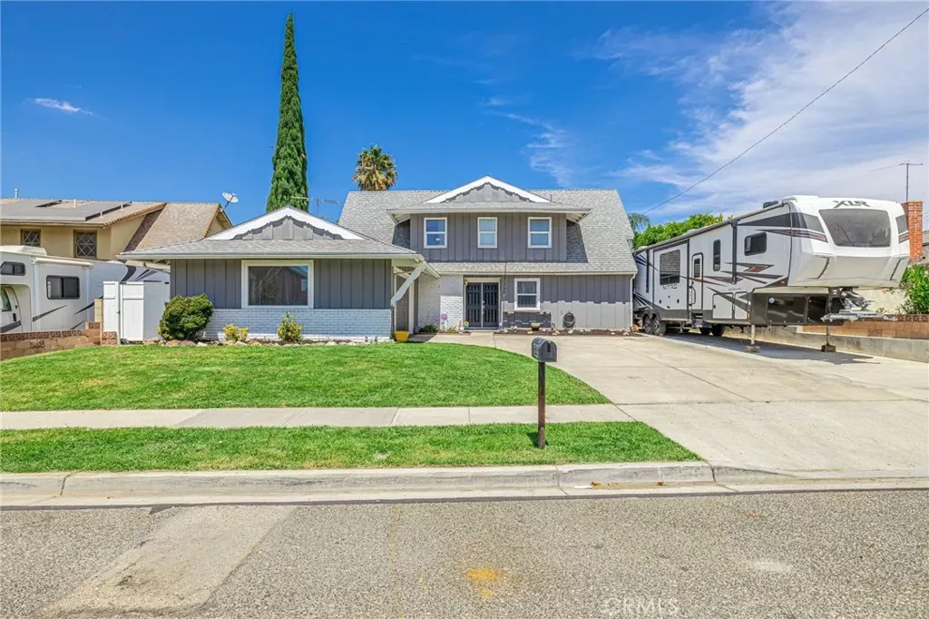 Property Photo:  2575 Victoria  CA 93065 