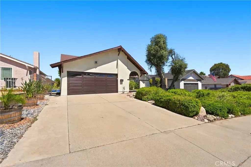 Property Photo:  16563 Old Forest  CA 91745 