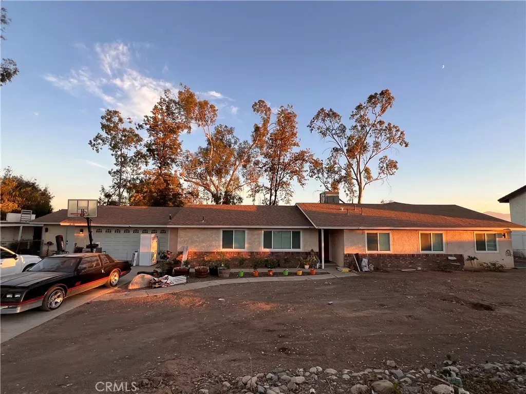 Property Photo:  18391 Granite Avenue  CA 92508 