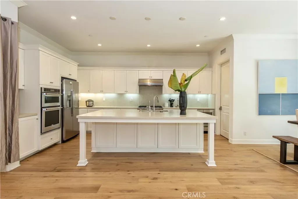 Property Photo: 113 Hitching Post CA 92620