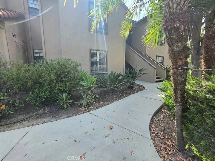 Property Photo:  1072 Calle Del Cerro  CA 92672 