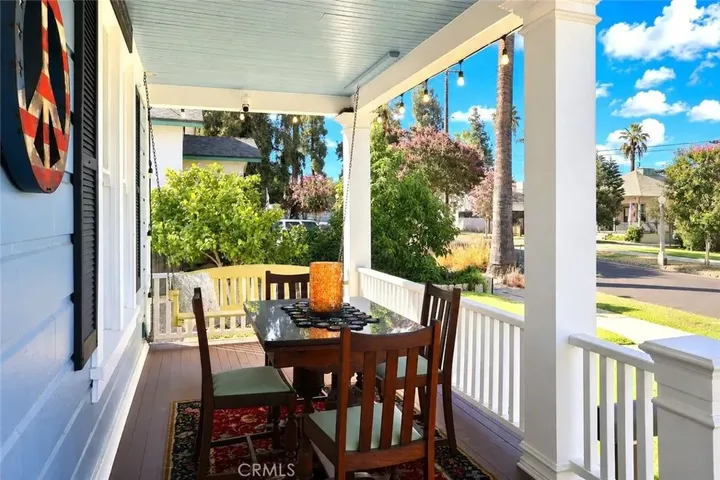 Property Photo: 541 S 4th CA 92373