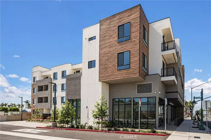 Property Photo:  402 West Grand Ave. 317  CA 93433 