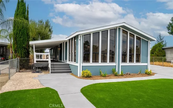 Property Photo: 2980 Santo Tomas CA 92571