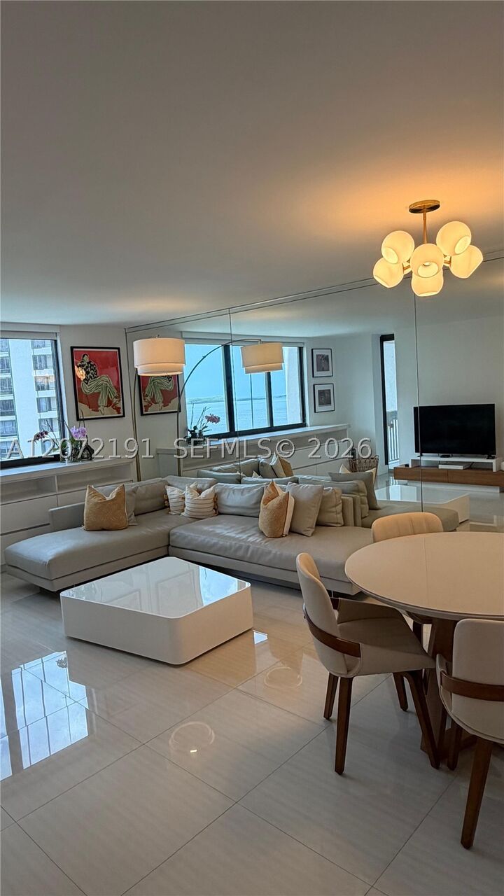 Property Photo: 540 Brickell Key Dr 1101 FL 33131