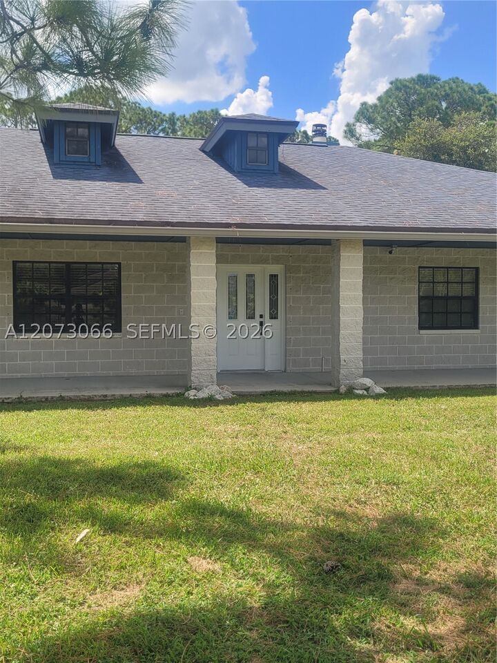 Property Photo:  7261 140th Ave N  FL 33412 