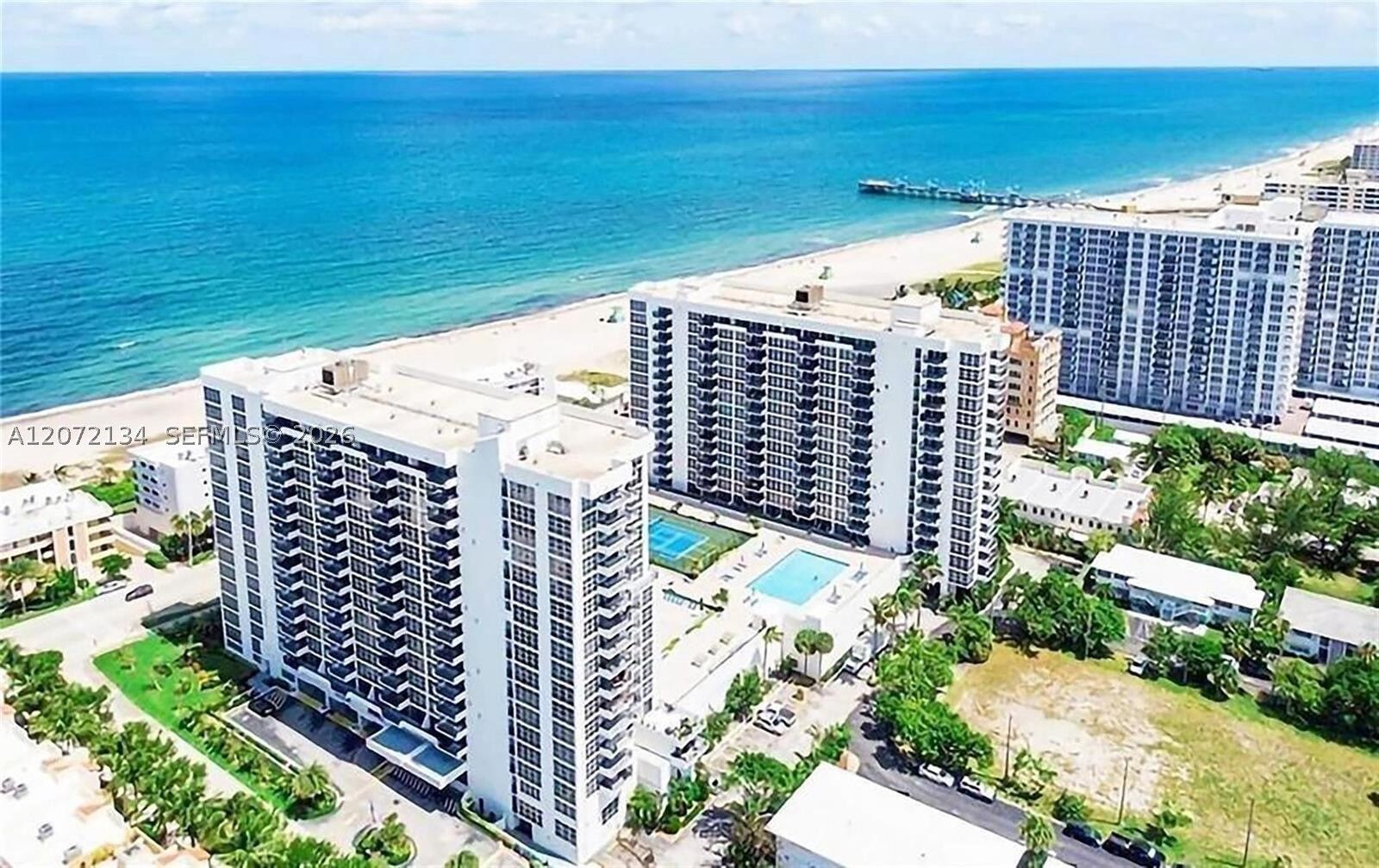 Property Photo: 525 N Ocean Blvd 515 FL 33062