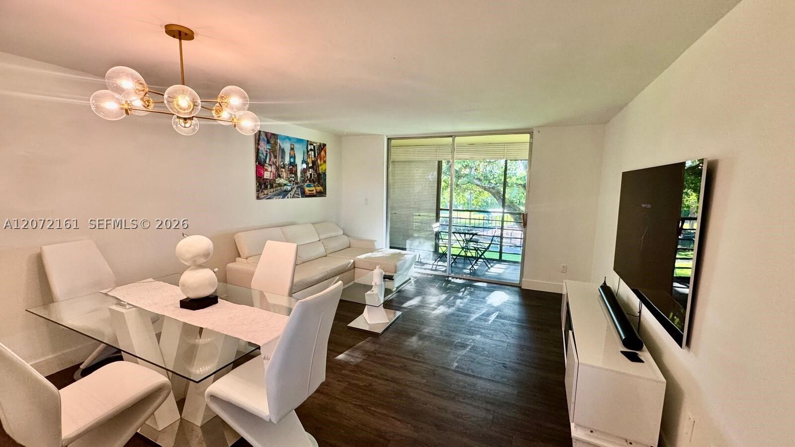 Property Photo: 3390 Foxcroft Rd C305 FL 33025