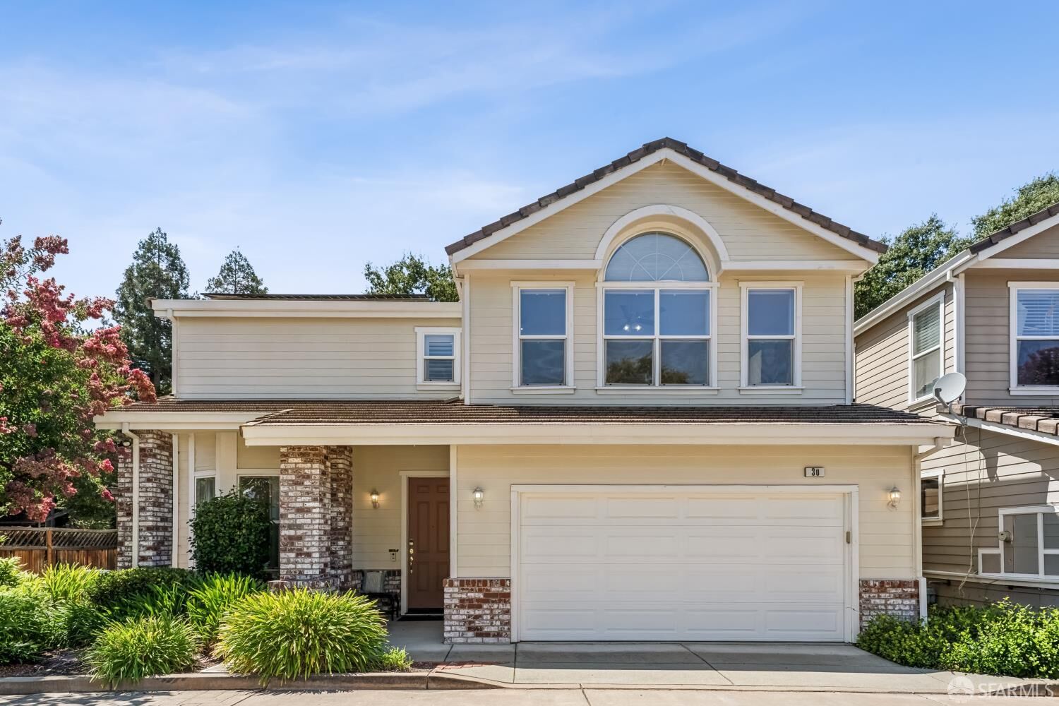 Property Photo: 30 Oak Gate Place CA 94523