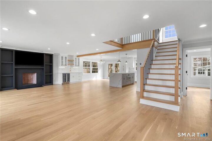 Property Photo:  5 Shaw Avenue  CT 06854 