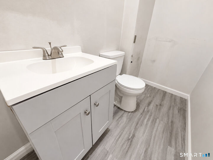 Property Photo:  77 Truman Street  CT 06320 
