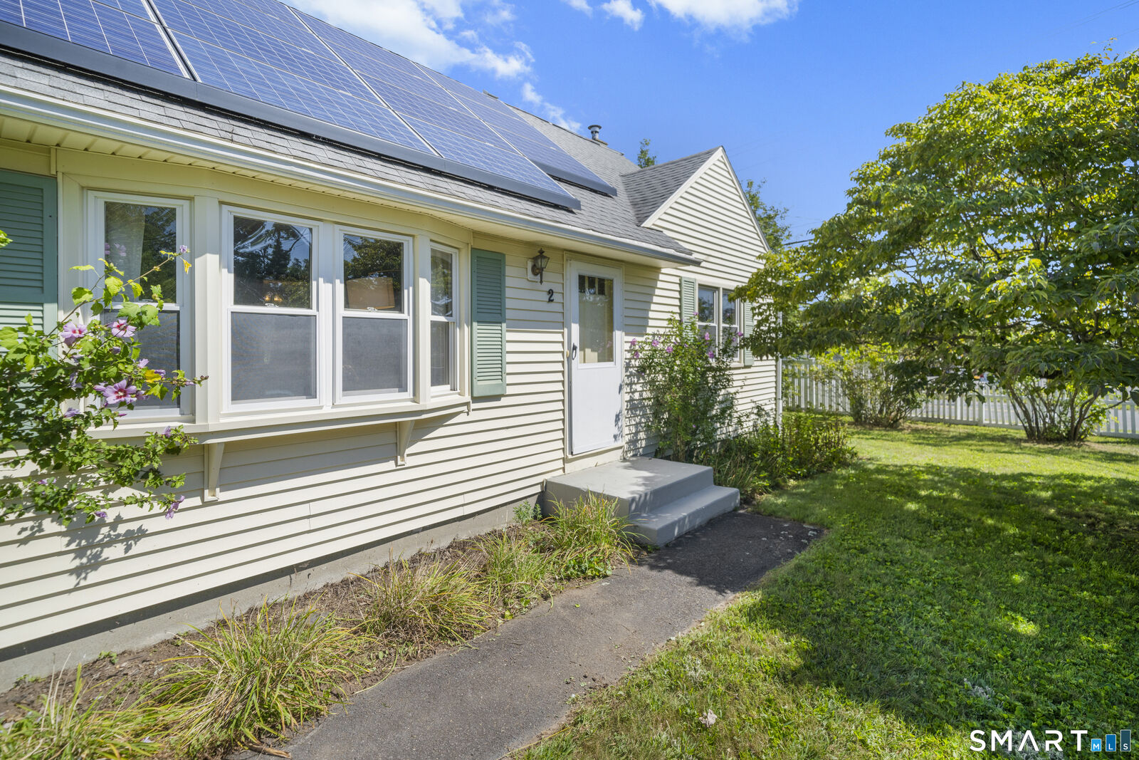 Property Photo:  2 Post Road  CT 06082 
