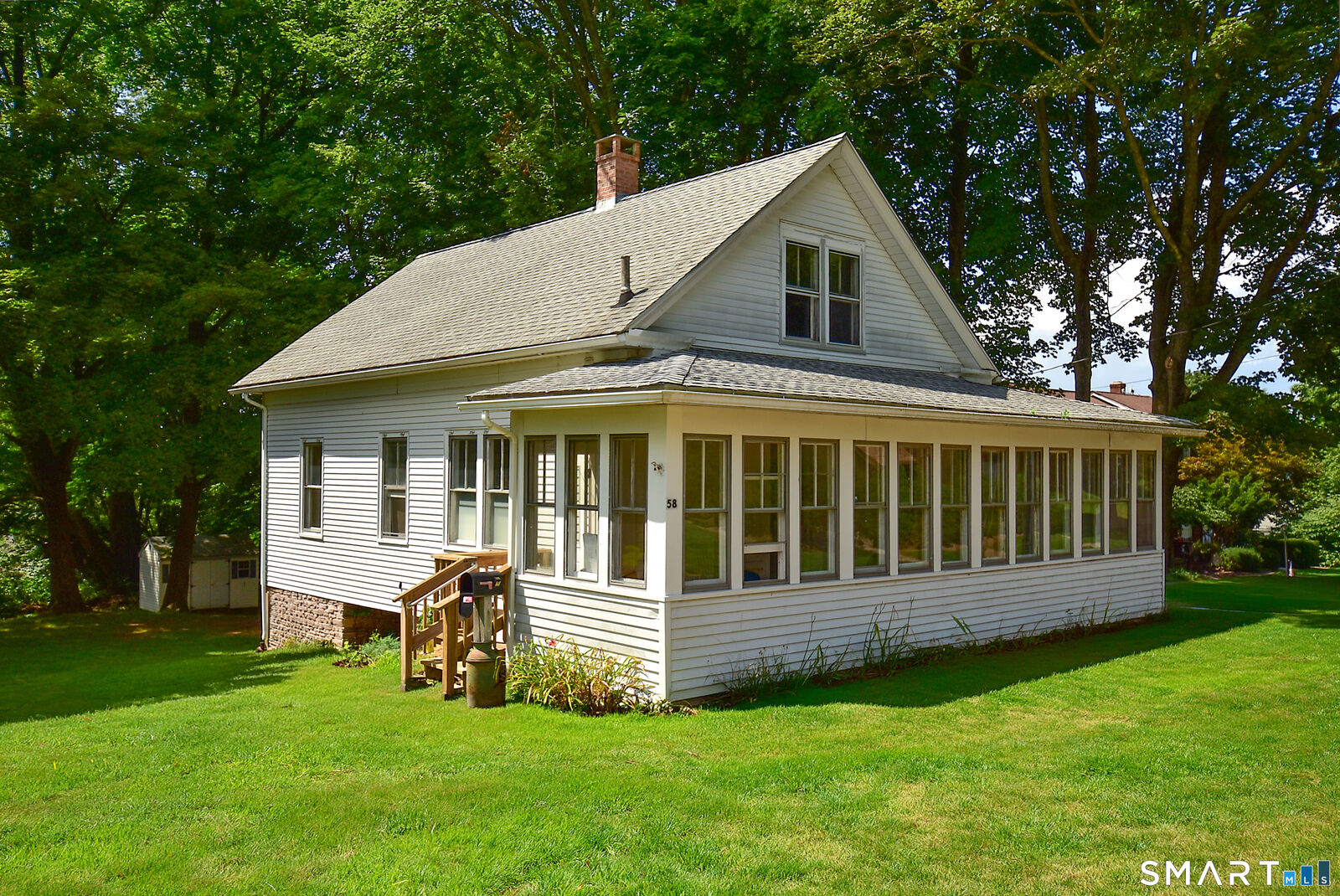Property Photo:  58 Thomas Street  CT 06066 