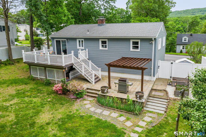 Property Photo:  26 Pleasant Street  CT 06801 