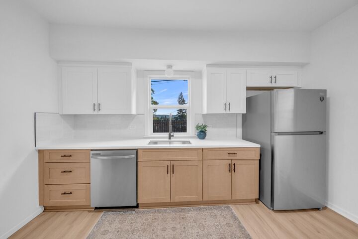 Property Photo:  1512 E Dalton Ave  WA 99207 