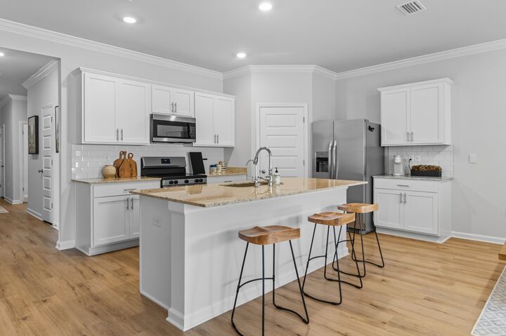 Property Photo:  4132 Weldon Farms Road  FL 32311 