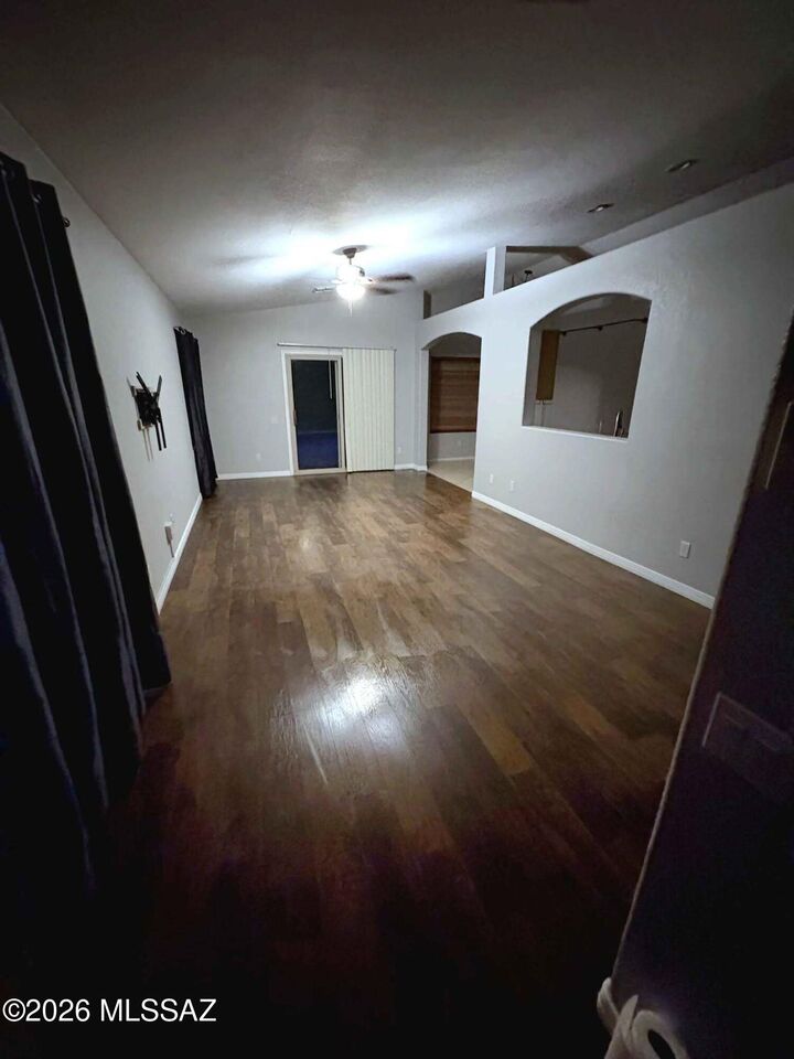 Property Photo: 8885 N Majestic Mountain Drive AZ 85742