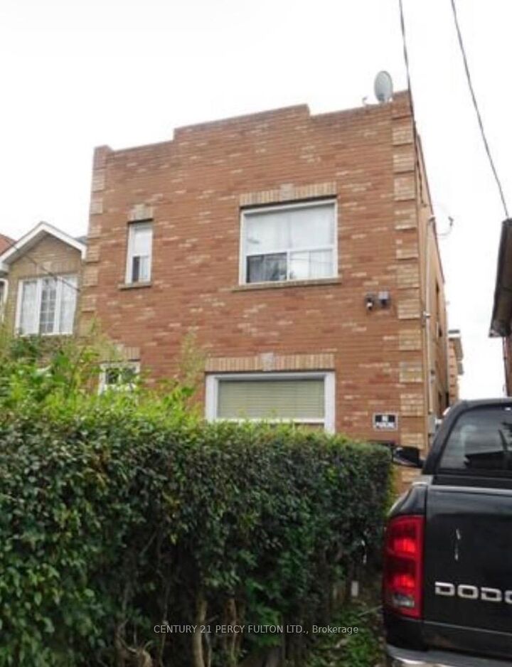 Property Photo:  352 Caledonia Road  ON M6E 4T6 