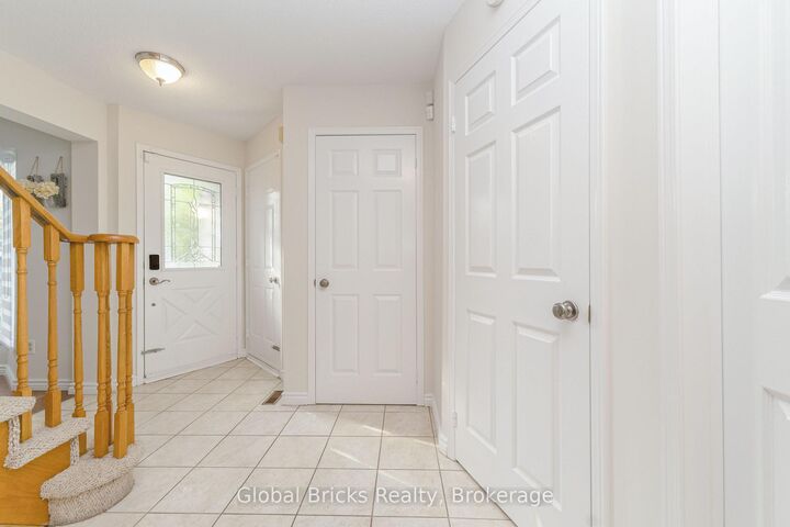 6190 Saltmarsh Court — photo 1