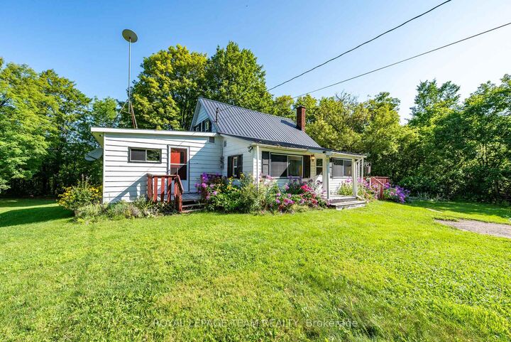 Property Photo: 1448 Perrault Road ON K0J 1T0