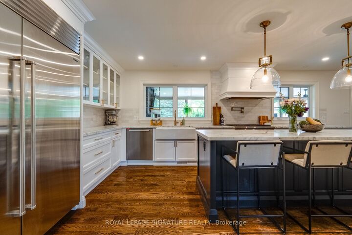 Property Photo: 33 Campbell Drive ON L9P 1R5