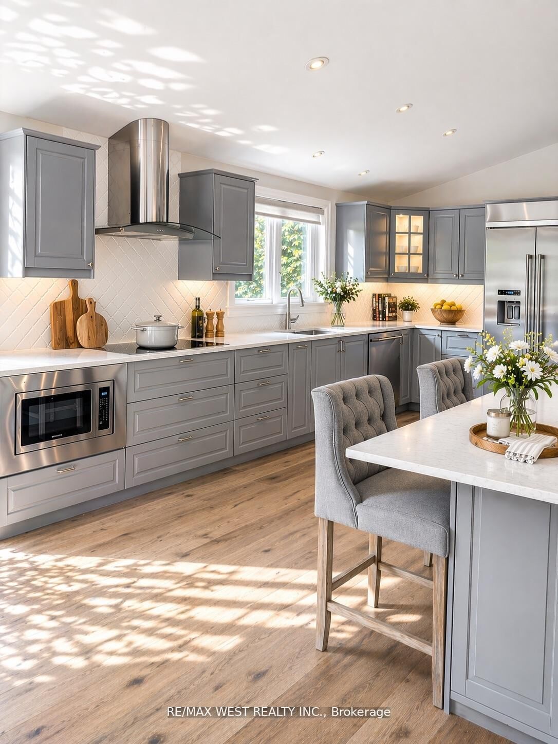Property Photo: 26 Hostein Drive ON L9G 2S5