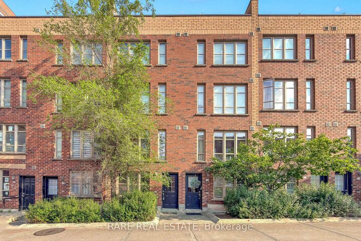 Property Photo:  21 Ruttan Street 140  ON M6P 0A1 