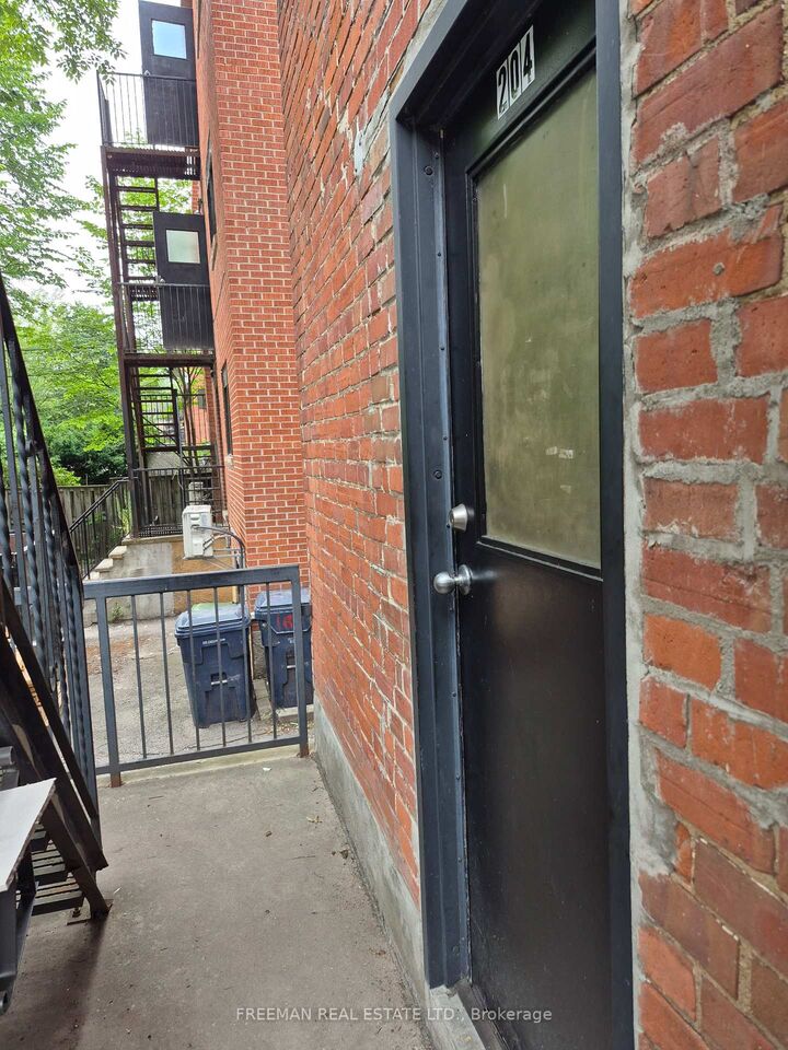 Property Photo:  158 Dowling Avenue 204  ON M6K 3A6 