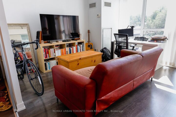 Property Photo:  1205 Queen Street W 412  ON M6K 0B9 
