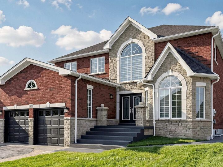 43 Mac Carl Crescent — photo 1