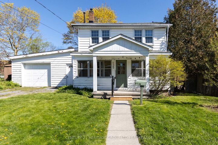 Photo de la propriété:  135 James Street  ON K7K 1Z5 