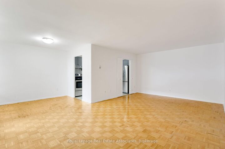 Property Photo: 5 Massey Square 1710 ON M4C 5L6