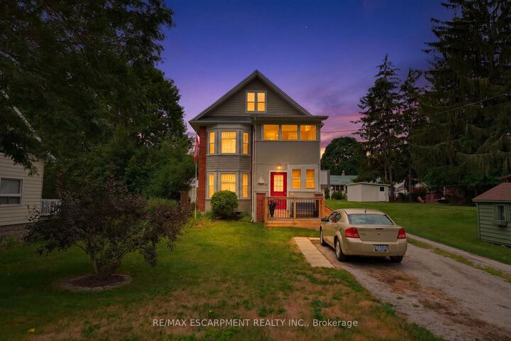 Property Photo:  19 First Avenue  ON N0A 1N0 