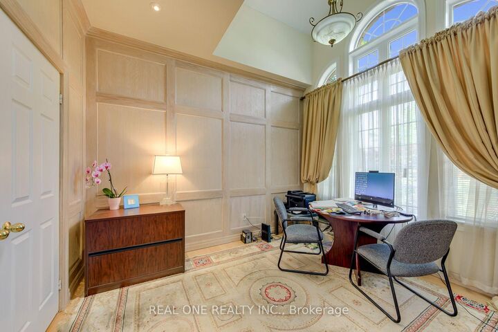 Property Photo: 2298 Salcome Drive ON L6H 7N2