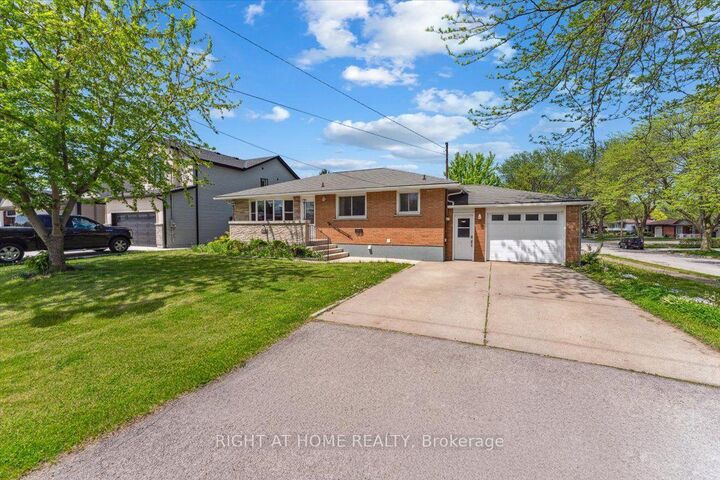 Property Photo: 5863 Church's Lane ON L2J 1Y9