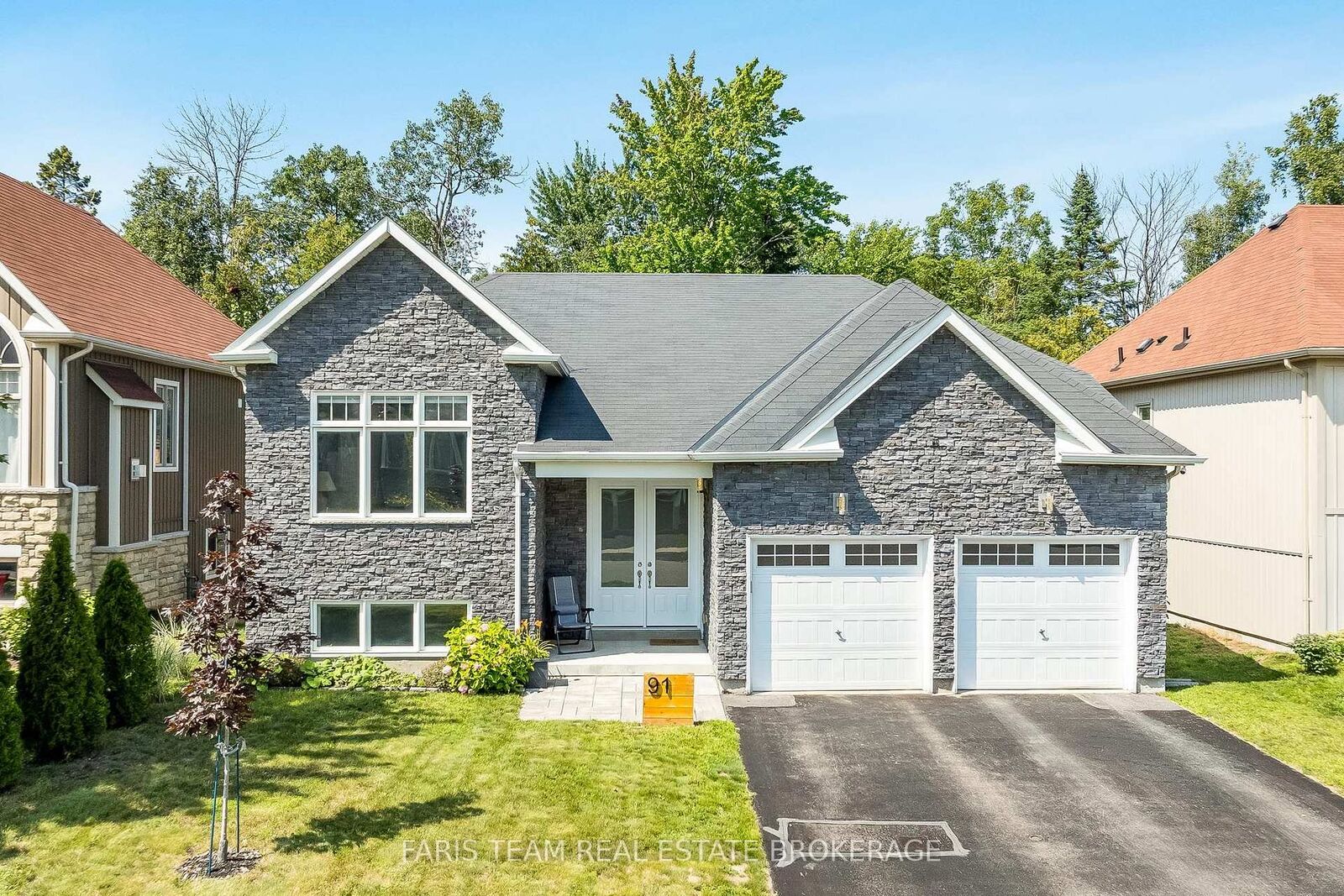 Property Photo: 91 Allegra Drive ON L9Z 1P2