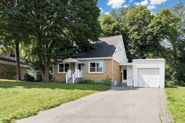 Photo de la propriété:  22 Havenridge Drive  ON M9P 3M4 