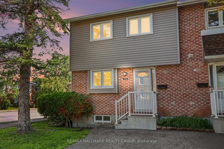 1747A Lamoureux Drive — photo 1