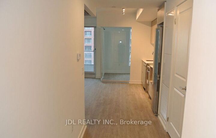Photo de la propriété: 395 Bloor Street E 5101 ON M4W 0B4