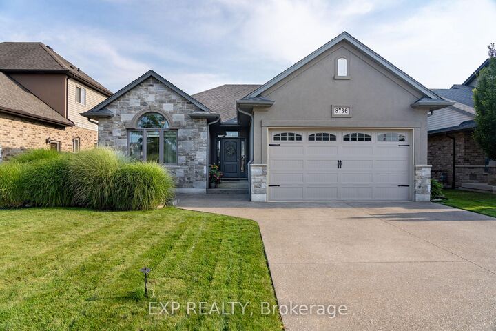 Property Photo: 8736 Angie Drive ON L2H 0H9
