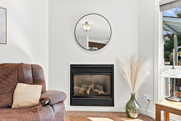 Property Photo: 9 Seneca Drive ON K0K 1H0