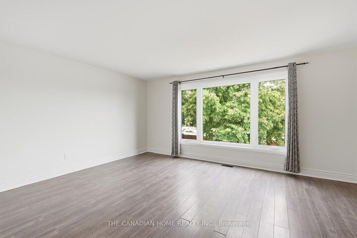 985 Limeridge Road 25 — photo 1