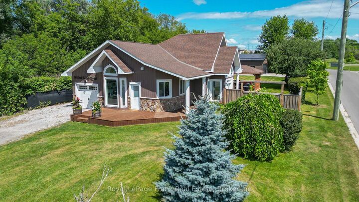 Property Photo: 86 East Beach Road ON L1C 6A5