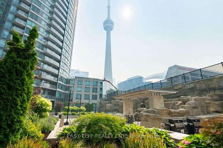 373 Front Street W 101 — photo 1