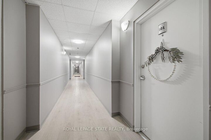 Property Photo: 12 St Andrew Street 101 ON N0A 1N1