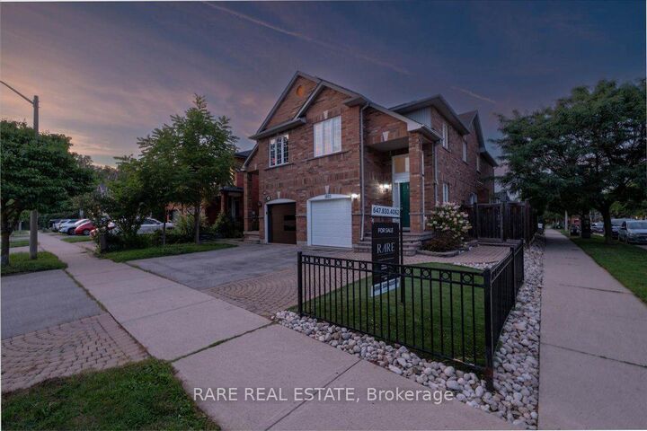 1825 Hobson Drive — photo 1