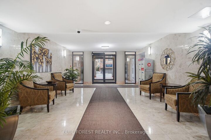 Property Photo: 7 Picton Street 501 ON N6A 3P8