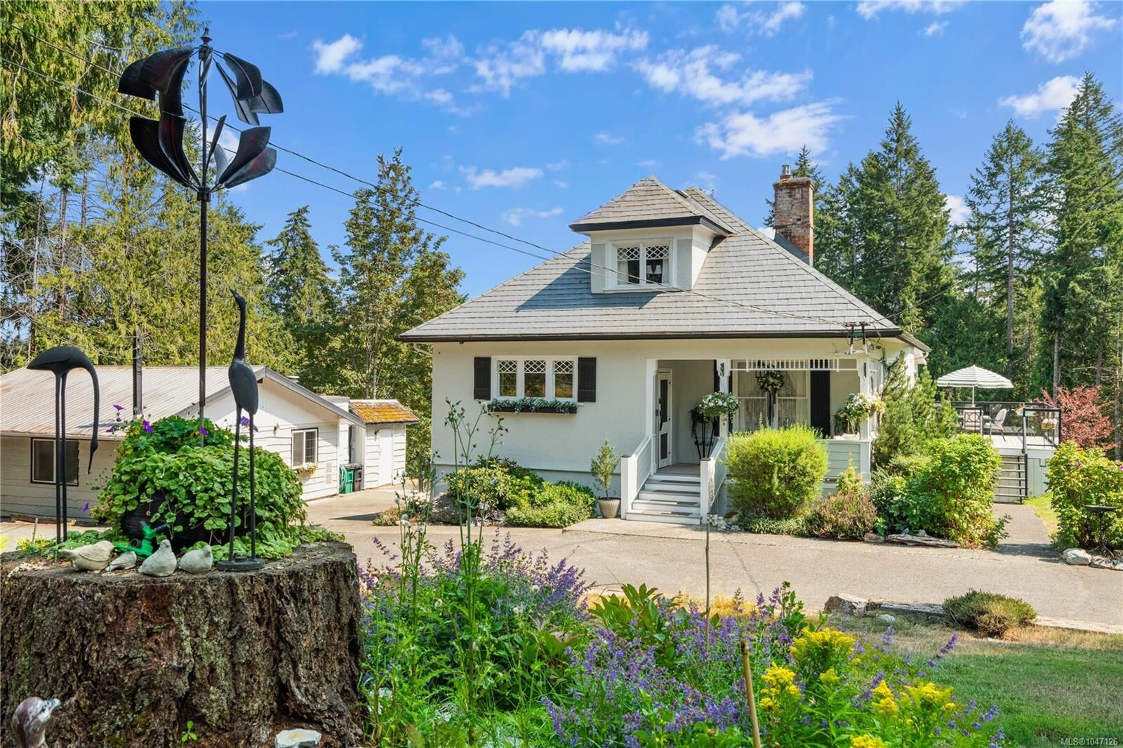 Property Photo: 1220 Shawnigan-Mill Bay Rd BC V0R 2P2